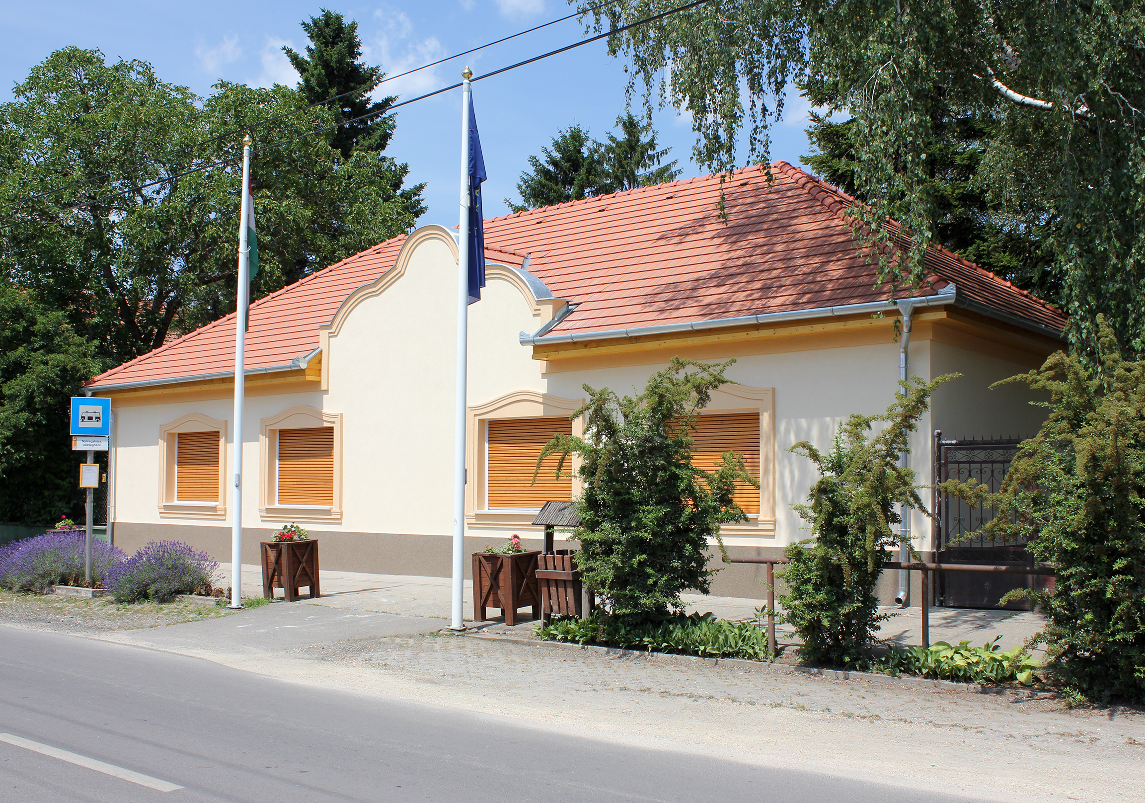 Megújult a régi községháza épülete