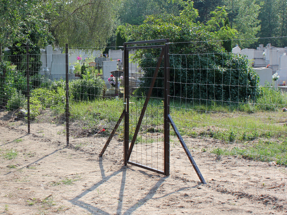 Elkészült a köztemető kerítése